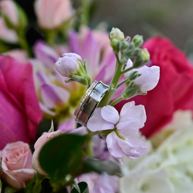 traditional-wedding-planning-floral-arrangements