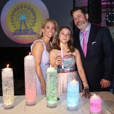 Music-Festival-theme-Bat-mitzvah-candle-lighting