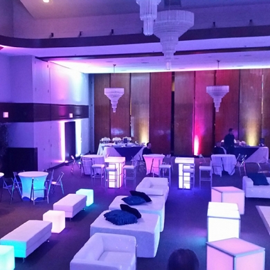 LED-Blok Party-Custom Stage-Design-event-decor