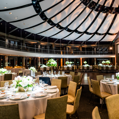 Skirball Cultural Center Wedding Wedding planner photography centerpieces flowers